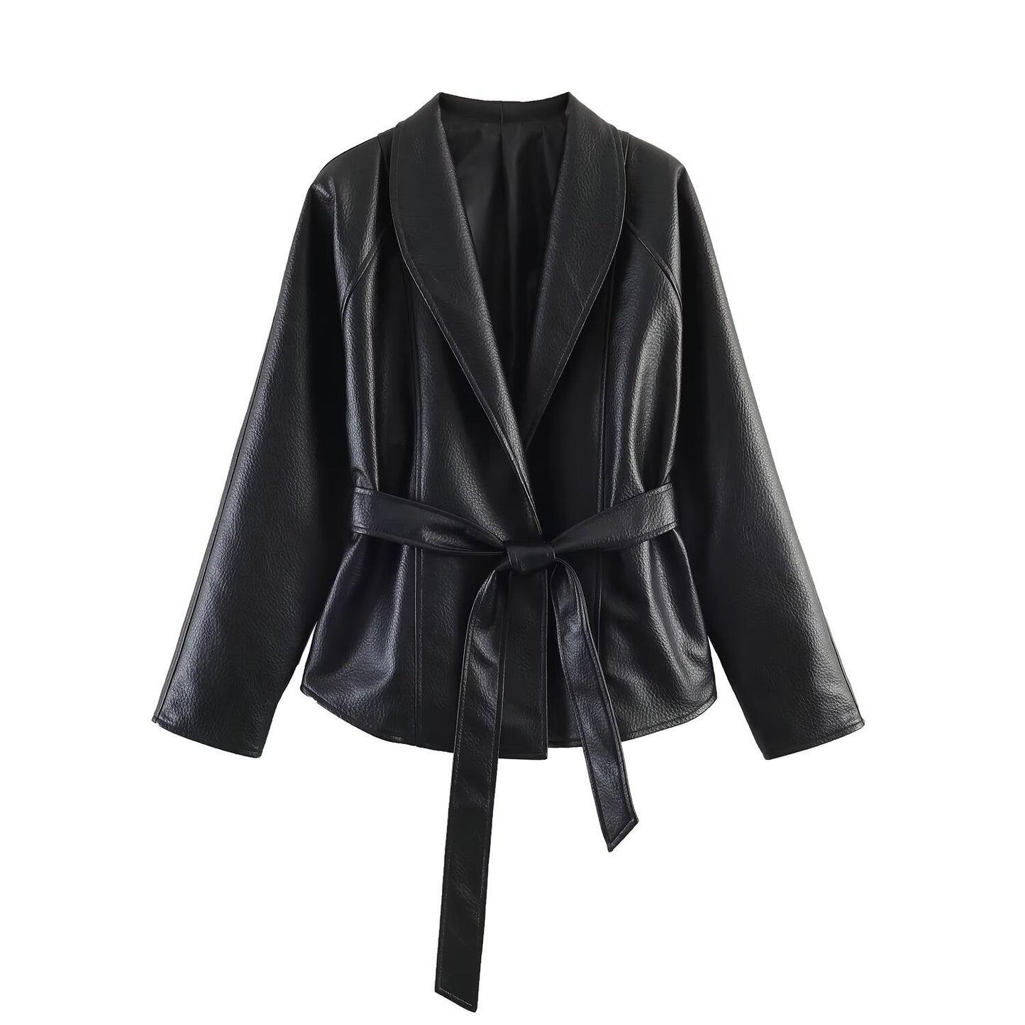 Commuting style with belt and leather jacket eprolo