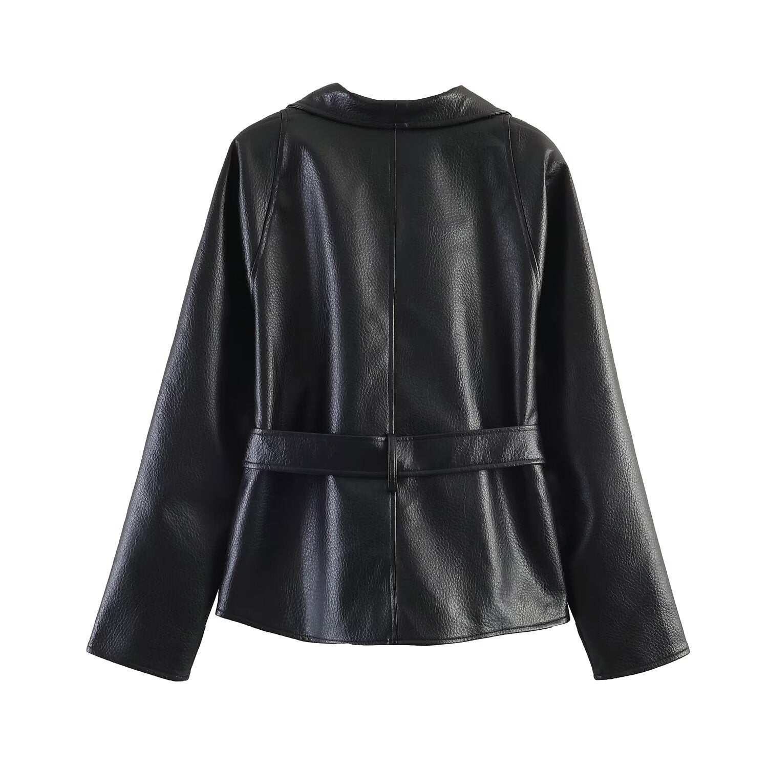 Commuting style with belt and leather jacket eprolo