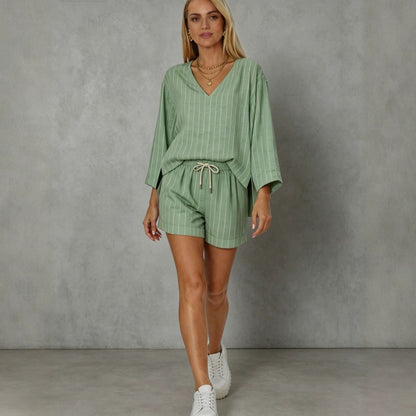 Loose V-neck long sleeved shorts striped set eprolo