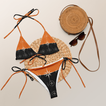 String Bikini mit All-Over-Druck NORÐR Clothing