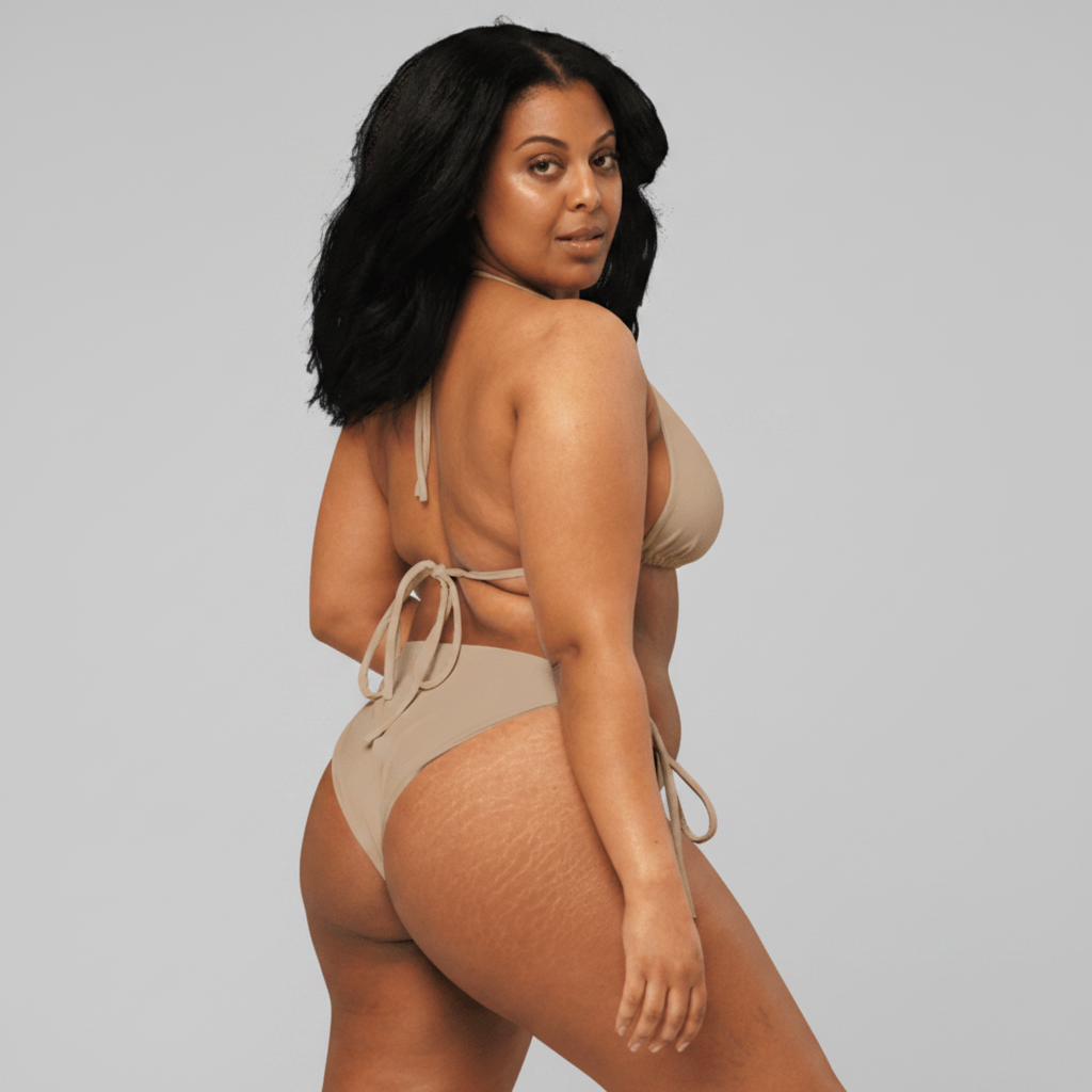SUÐR '26 Triangel-Bikini-Top – Wellen Sand NORÐR Clothing